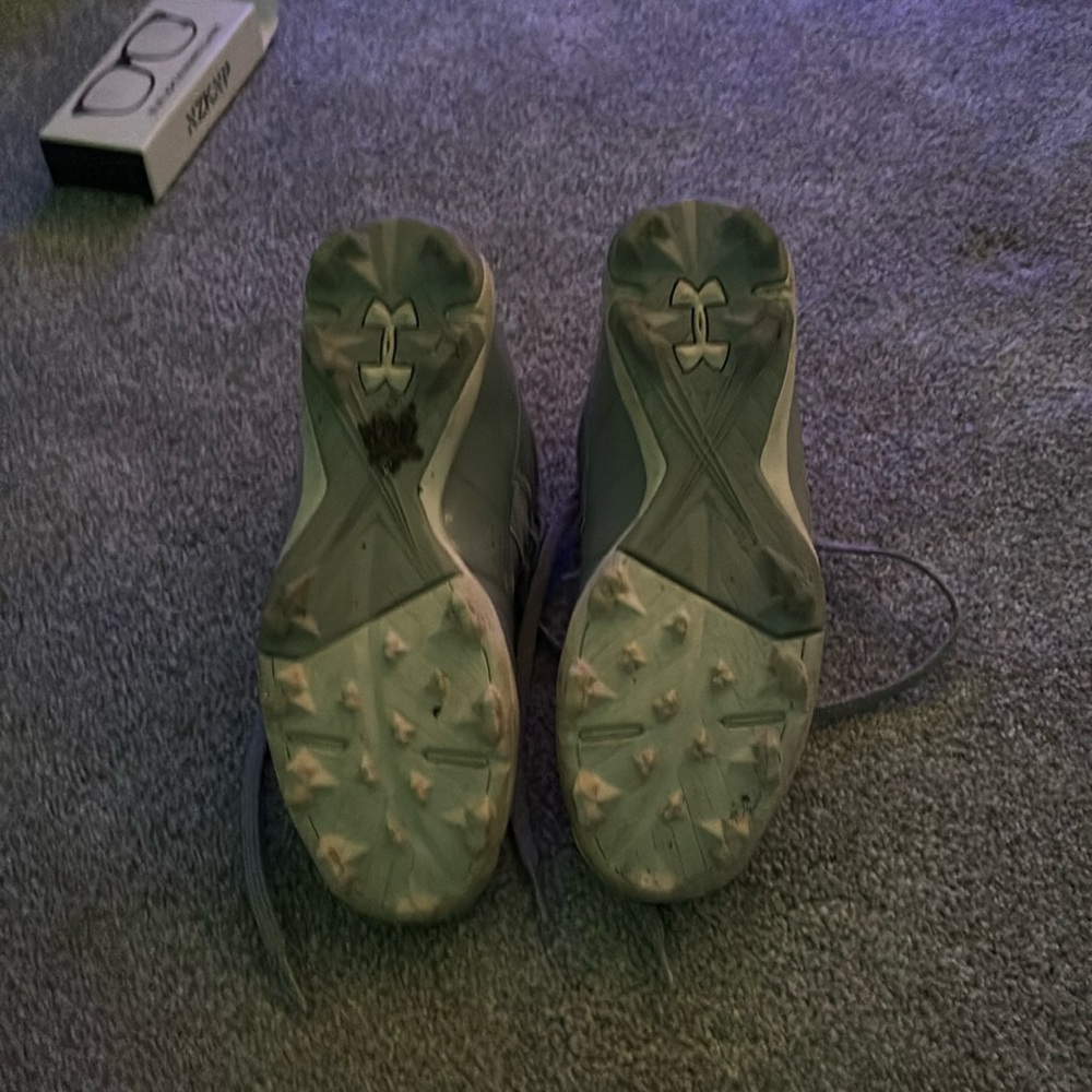 Under armor strap missing OK shape